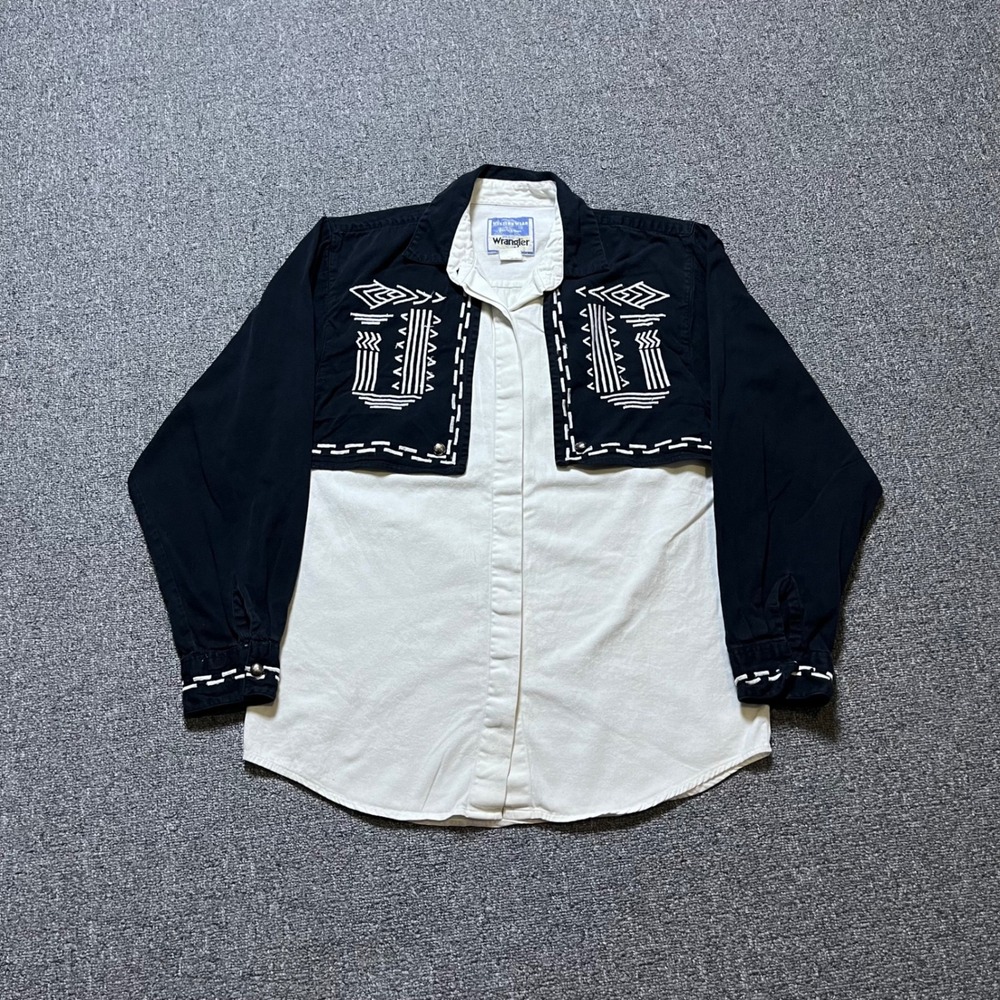 Vintage Wrangler Western Shirt Small Black White Embroidered Cowgirl 90s